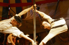 parfum d est 309 * 3504 x 2336 * (3.58MB)